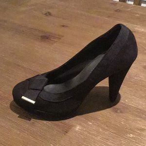 Christian Siriano x Payless black platform heels